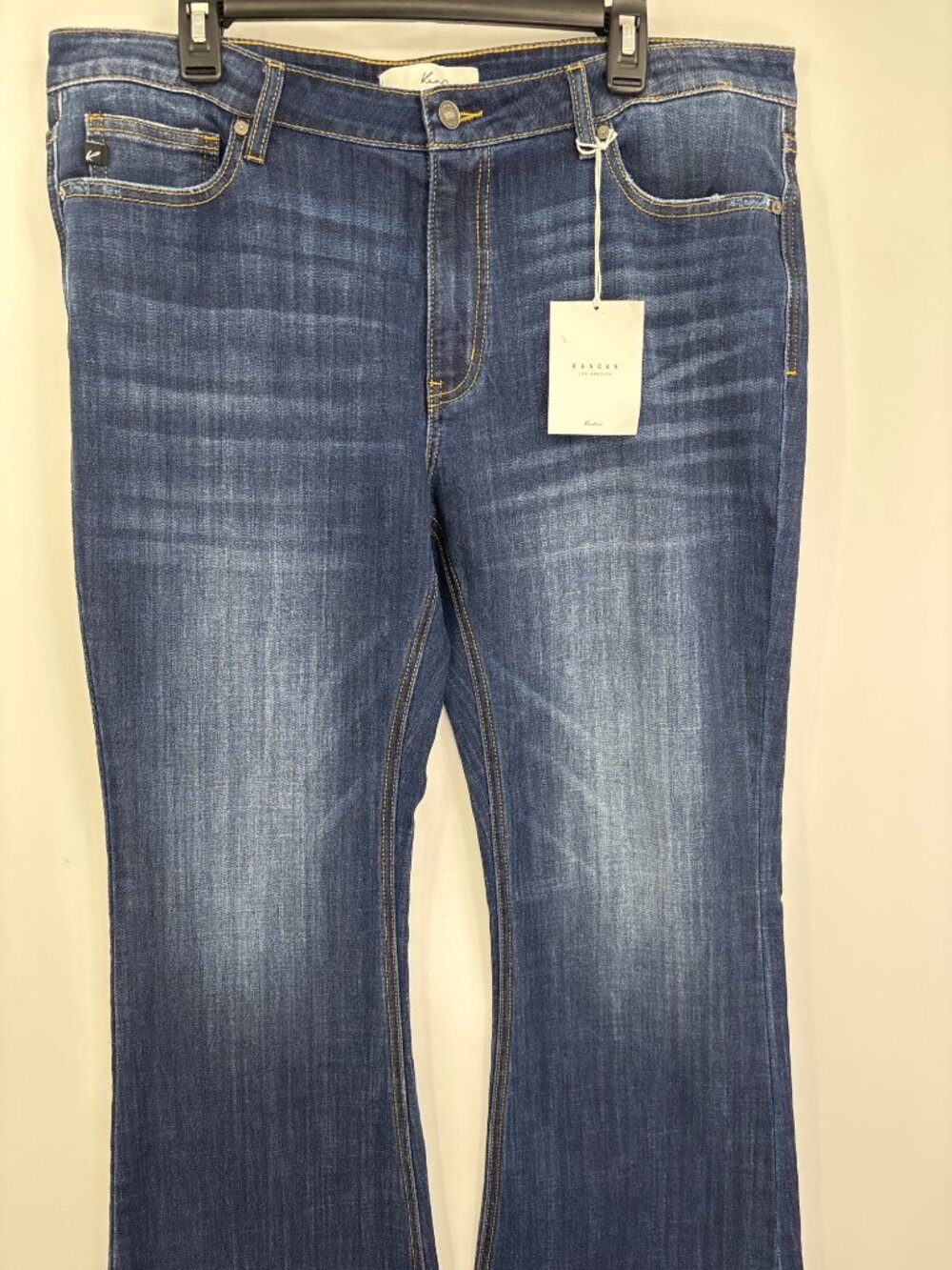 Kancan Bootcut Flare Jean Mid Rise Jean Dark Wash Blue Size 3XL NEW - Picture 2 of 6